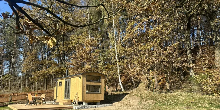 Netradiční pobyt s výhledem na Ještěd: luxusní maringotka až pro 3 osoby