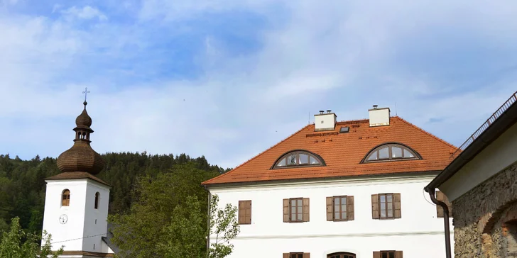 Pobyt na Šumavě: moderní zrekonstruovaná fara v Rejštejně, 3 km od Kašperských hor