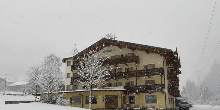 Zimní pohádka v Itálii: 3* hotel se snídaní i polopenzí, možnost wellness, lyžování