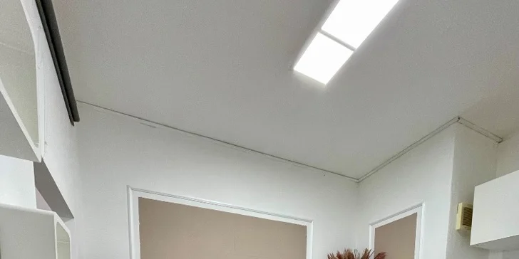 Kosmetická péče vč. revitalizační masáže nebo lash lifting i laminace obočí