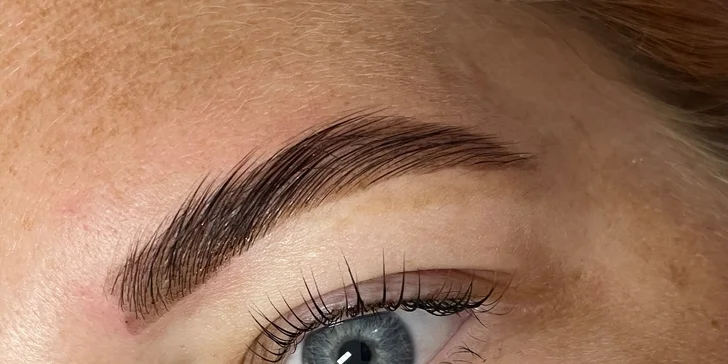 Kosmetická péče vč. revitalizační masáže nebo lash lifting i laminace obočí