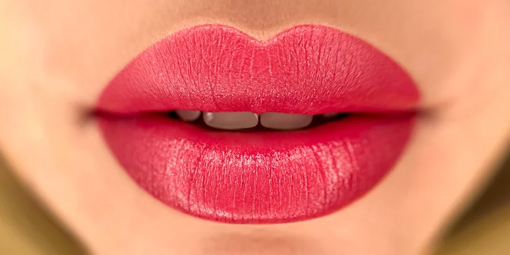 Permanentní make-up: obočí pudrovou metodou, Aquarelle Lips či klasické oční linky