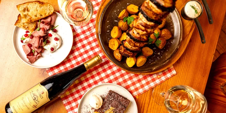 Tříchodové menu s hořícím masovým mečem i vinným párováním pro dva