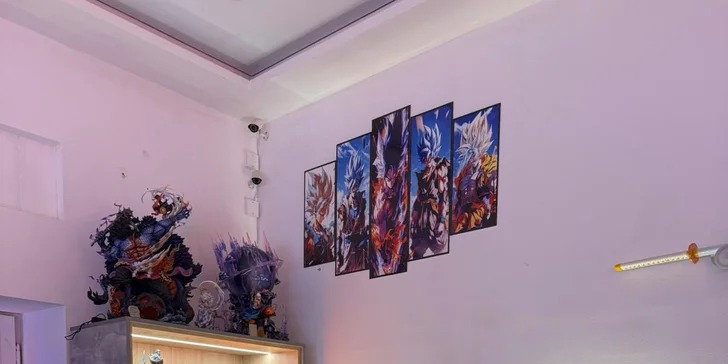 Klasický pánský střih, zarovnání kontur, styling i možnost úpravy vousů