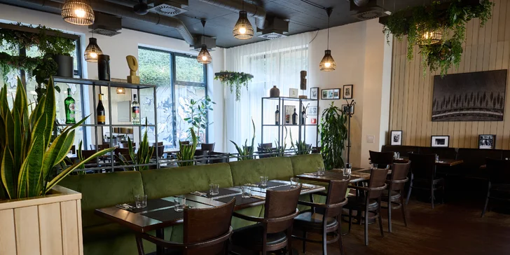 Otevřené vouchery na jídlo i pití v elegantní italské restauraci: hodnota 500–2000 Kč