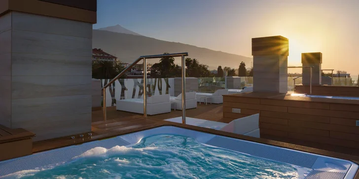 Letecky na Tenerife: 4* hotel s polopenzí, letovisko Puerto de la Cruz, adult only
