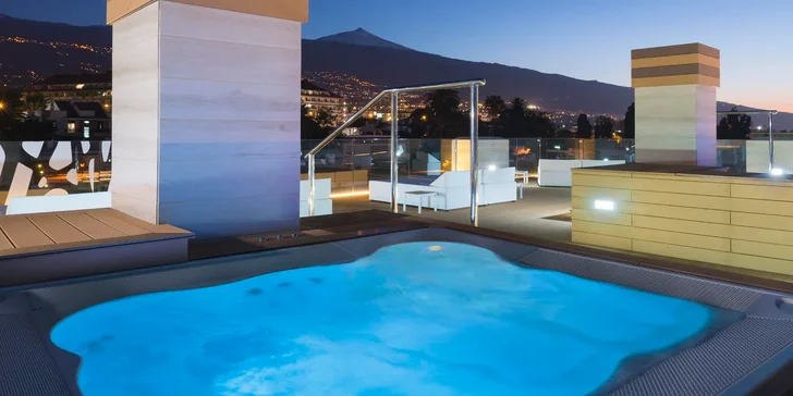 Letecky na Tenerife: 4* hotel s polopenzí, letovisko Puerto de la Cruz, adult only