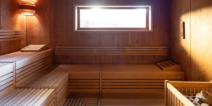 Adult-only alpský hotel na severu Itálie: karta výhod, wellness, polopenze se svačinou i lyžování