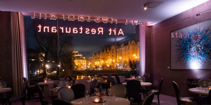 Otevřené vouchery do restaurace v Mánesu: jídlo i nápoje, 1000 až 2000 Kč