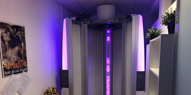 1 vstup na 10 minut nebo permanentka na 50 minut do vertikálního solária