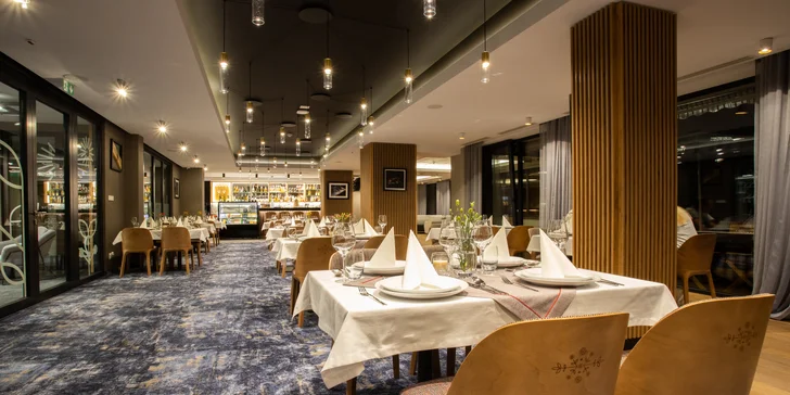 Moderní hotel v lázeňském městě Piwniczna-Zdrój: strava i neomezený wellness