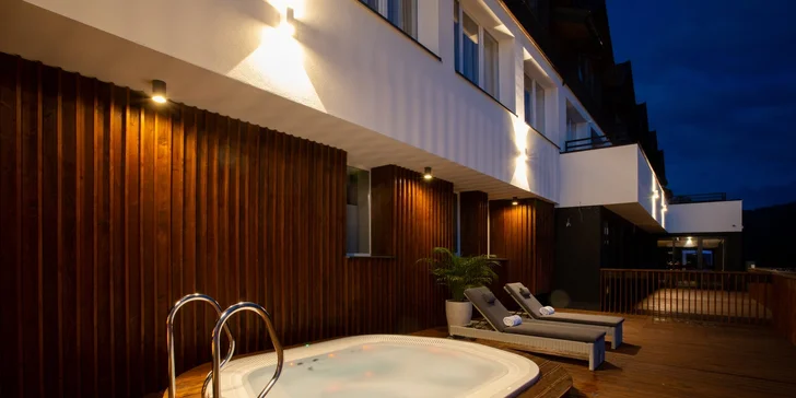 Moderní hotel v lázeňském městě Piwniczna-Zdrój: strava i neomezený wellness