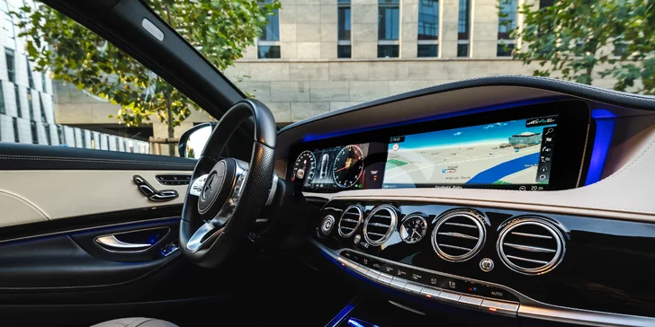 Zapůjčení luxusního Mercedesu Benz S560 Long: 12 či 24 hod. i celý víkend
