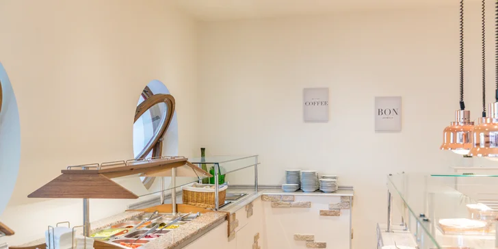 Německá strana Šumavy: rodinný hotel s all inclusive, wellness, jízdárnou, animačním programem jen 20 km od hranic