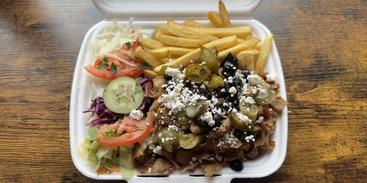 Bistro kousek od nádraží: XL tortilla, tacos s hranolky nebo talíř Mc Royal