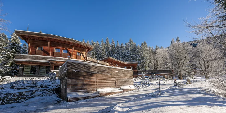 Krásný horský hotel v Beskydech se snídaněmi či polopenzí a slevami