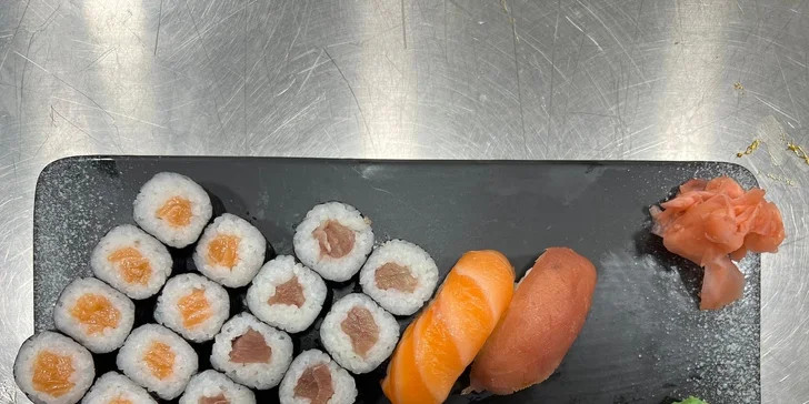 Sushi sety v pražském obchodním centru: 16 až 68 kousků maki, sashimi i nigiri