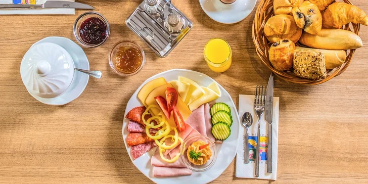 4* hotel v Budapešti se snídaní a welcome drinkem, termíny až do března 2026