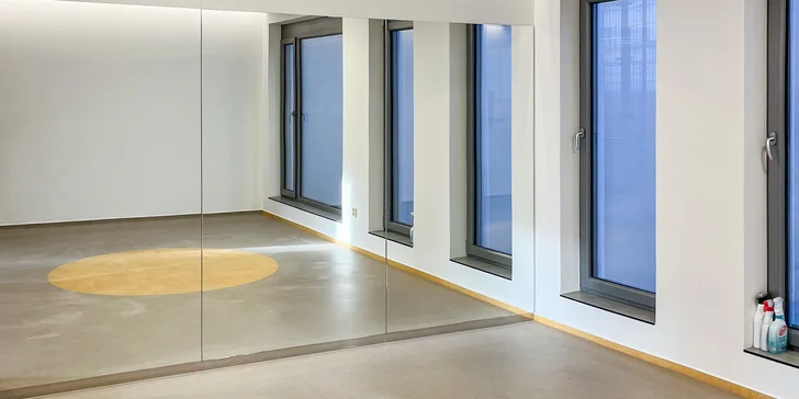 Skupinové a individuální lekce zdravotního cvičení pro podporu mobility, pružnosti a správného držení těla