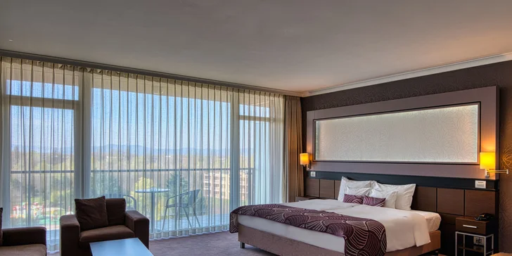 Relax v Budapešti: 4*S hotel, polopenze, obří aquapark a wellness neomezeně, 2 děti až do 13,9 let zdarma