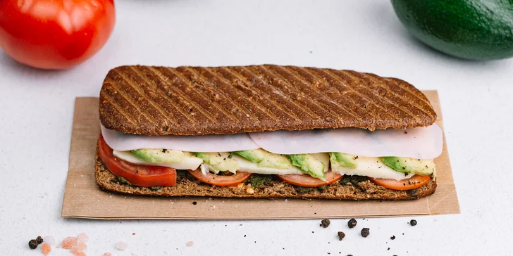 Fresh dobroty v centru Prahy: wrapy, sendviče, protein shake, džusy i skvělá káva