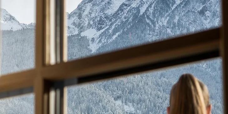 Luxusní Tyrolsko: hotel 300 m od lanovky, bohatá polopenze, bazény a saunový svět
