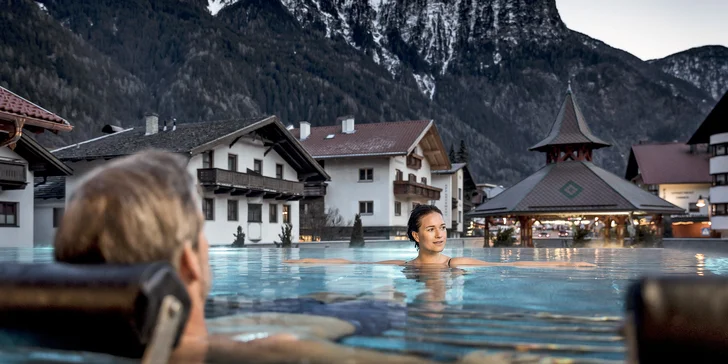 Luxusní Tyrolsko: hotel 300 m od lanovky, bohatá polopenze, bazény a saunový svět