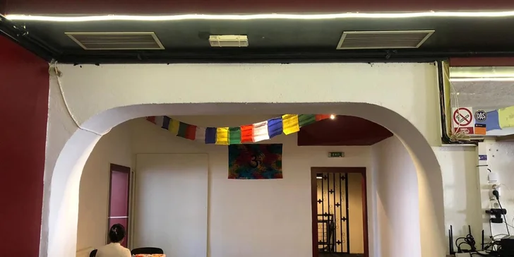 Otevřený voucher na jakékoli pokrmy v hodnotě 250-1000 Kč v indické restauraci Ganesh