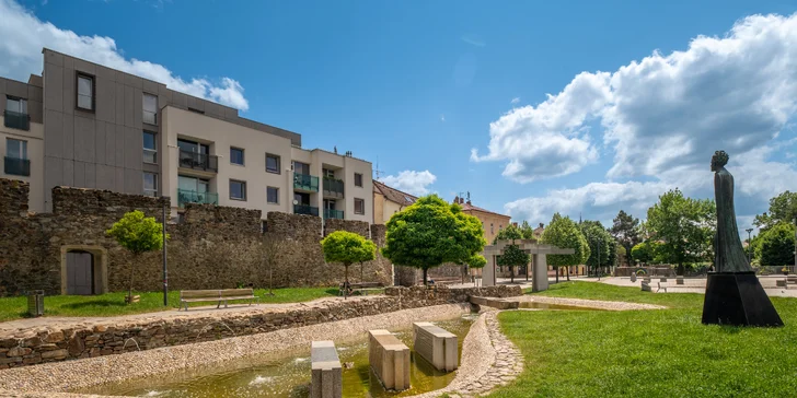 Prozkoumejte Jihlavu nebo Pelhřimov a rozluštěte šifry: Dobrodružství plné napětí a historie!
