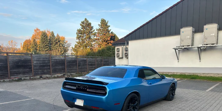 Dodge Challenger 5.7 Hemi: spolujízda, řízení i pronájem až na 24 hod.