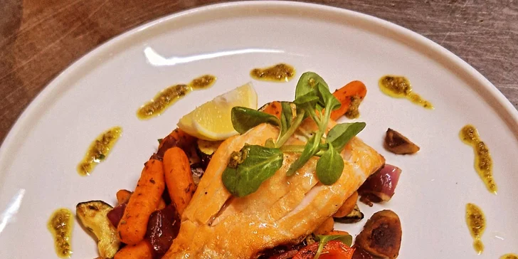 Otevřený voucher na jídlo i nápoje na 500-1000 Kč: pizza, burgery i těstoviny