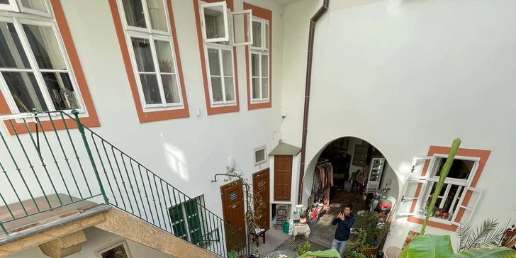 Kurzy většinou probíhají v odpoledních hodinách (po 16:30). 