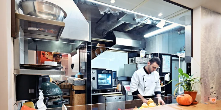 Italské menu s mladým kohoutkem i lahvinkou vína pro dvě osoby v restauraci Kohoutek