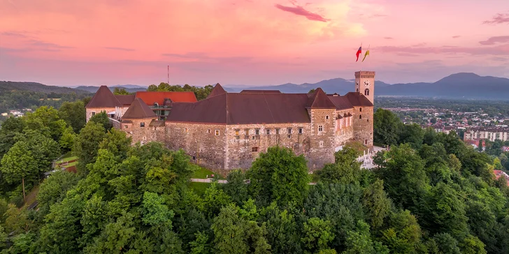 Za vínem, historií i relaxací do Slovinska: poznávací zájezd vč. dopravy, programu a 3 nocí se snídaní