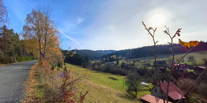 Pobyt v Beskydech s domácí kuchyní a divadelní noc včetně vstupenek