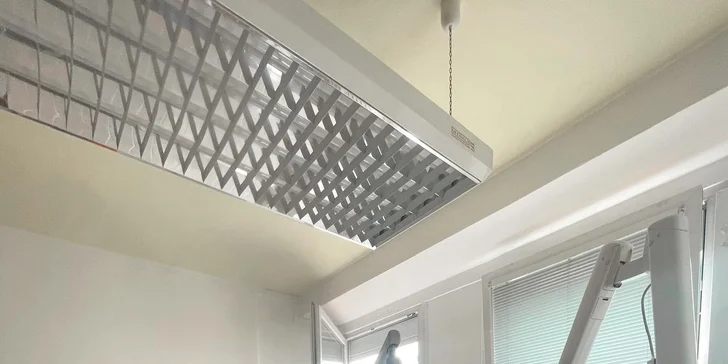 Komplexní dentální hygiena včetně čištění metodou Air Flow