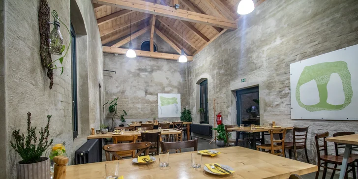 Mix řízků s přílohami pro 2 nebo 4 osoby: restaurace v areálu Landek parku