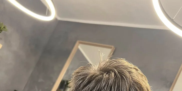 Dokonalá péče v barbershopu: klasický střih pro děti i dospělé či úprava vousů