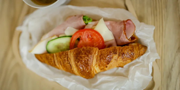 Brunch pro jednoho nebo pro dva, svačina či svařák v centru Karlových Varů