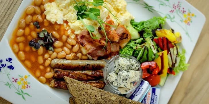 Brunch pro jednoho nebo pro dva, svačina či svařák v centru Karlových Varů