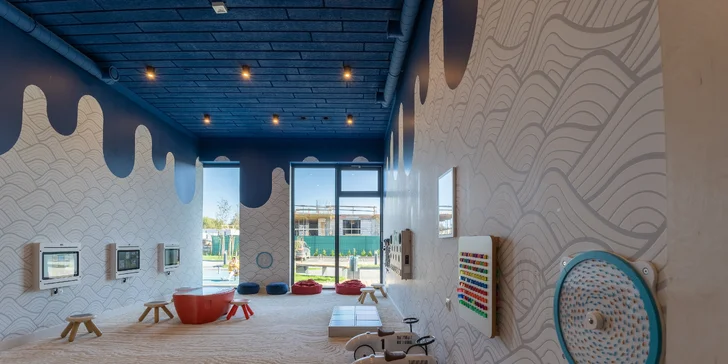 Prémiové apartmány v Kolobřehu kousek od pláže: neomezený wellness, vnitřní dětský aquapark
