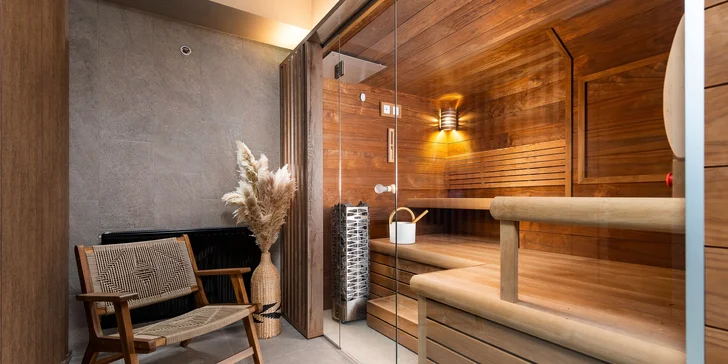 Stylová oáza v srdci Budapešti: pobyt se snídaní a neomezeným vstupem do saun