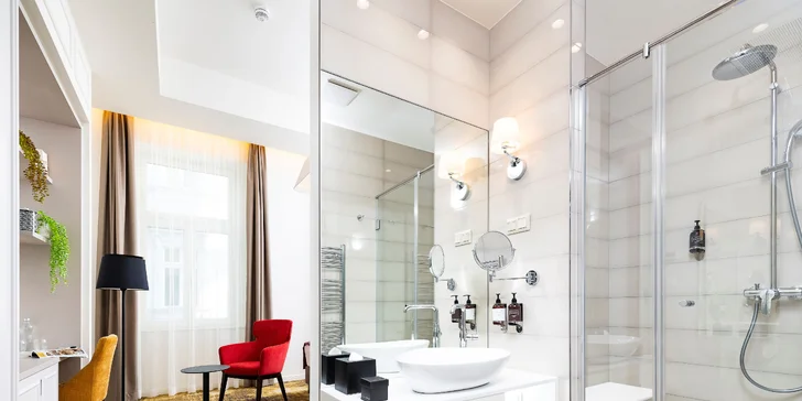 Stylová oáza v srdci Budapešti: pobyt se snídaní a neomezeným vstupem do saun