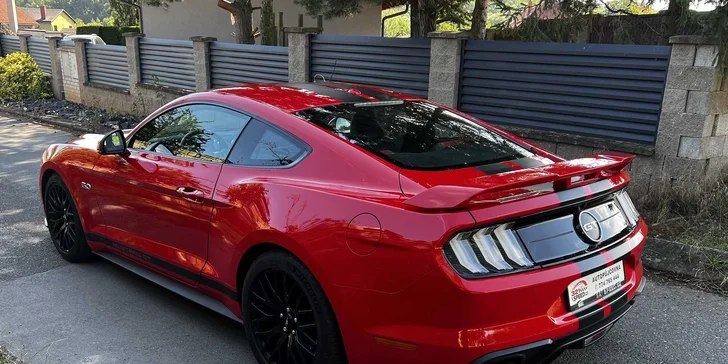 Ford Mustang GT 5.0 V8 Coupe: půjčení na 12, 24 nebo 48 hodin