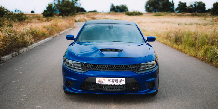 Králem silnic na 12, 24 či 48 hod.: Dodge Charger 5.7 V8 HEMI s výkonem 400 koní
