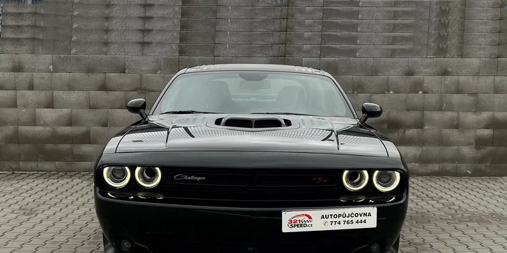 Dodge Challenger 5.7 V8 HEMI SHAKER na 12, 24 či 48 hod.