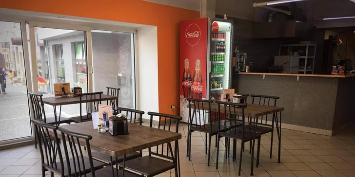 Burger podle výběru z 8 druhů a hranolky či krokety pro 1 osobu