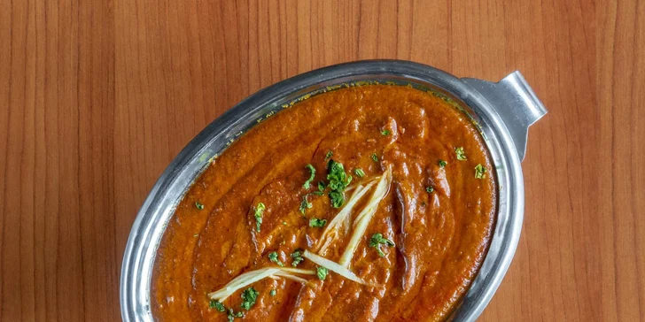 Indické tříchodové menu pro dva: vegetariánské speciality nebo menu s kuřecím masem