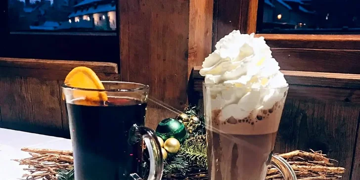 Naloďte se na Vánoce: adventní plavba po Vltavě se svařákem, koledami a cukrovím