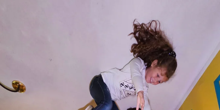 Atrakce v centru Krakova pro celou rodinu: muzeum motýlů, labyrinty, 7D kino, dětská herna i virtuální realita